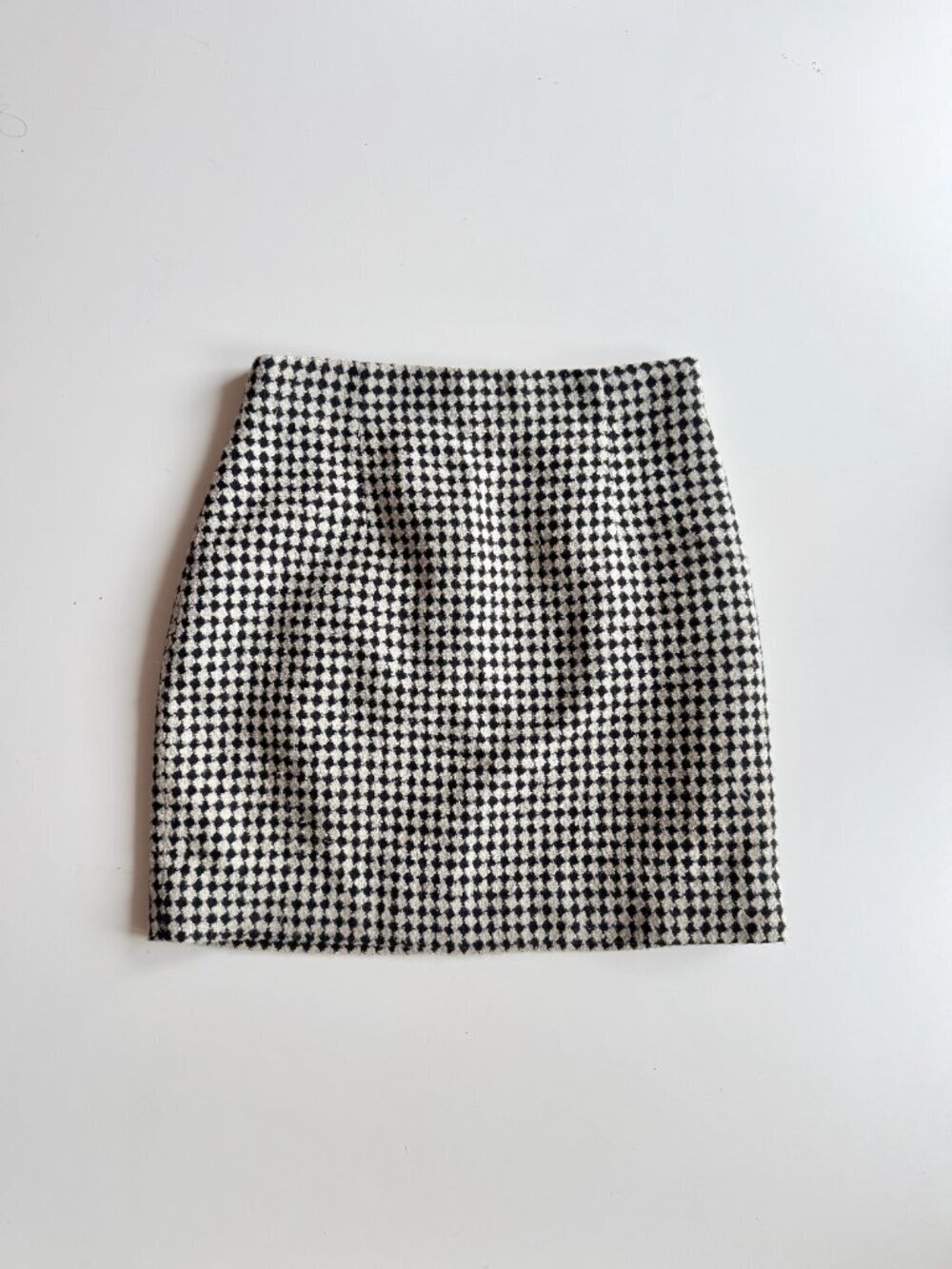 Vintage 90's FEMME DE CARRIERE Black White Check Wool Blend Mini Skirt, Size XS - Picture 6 of 12